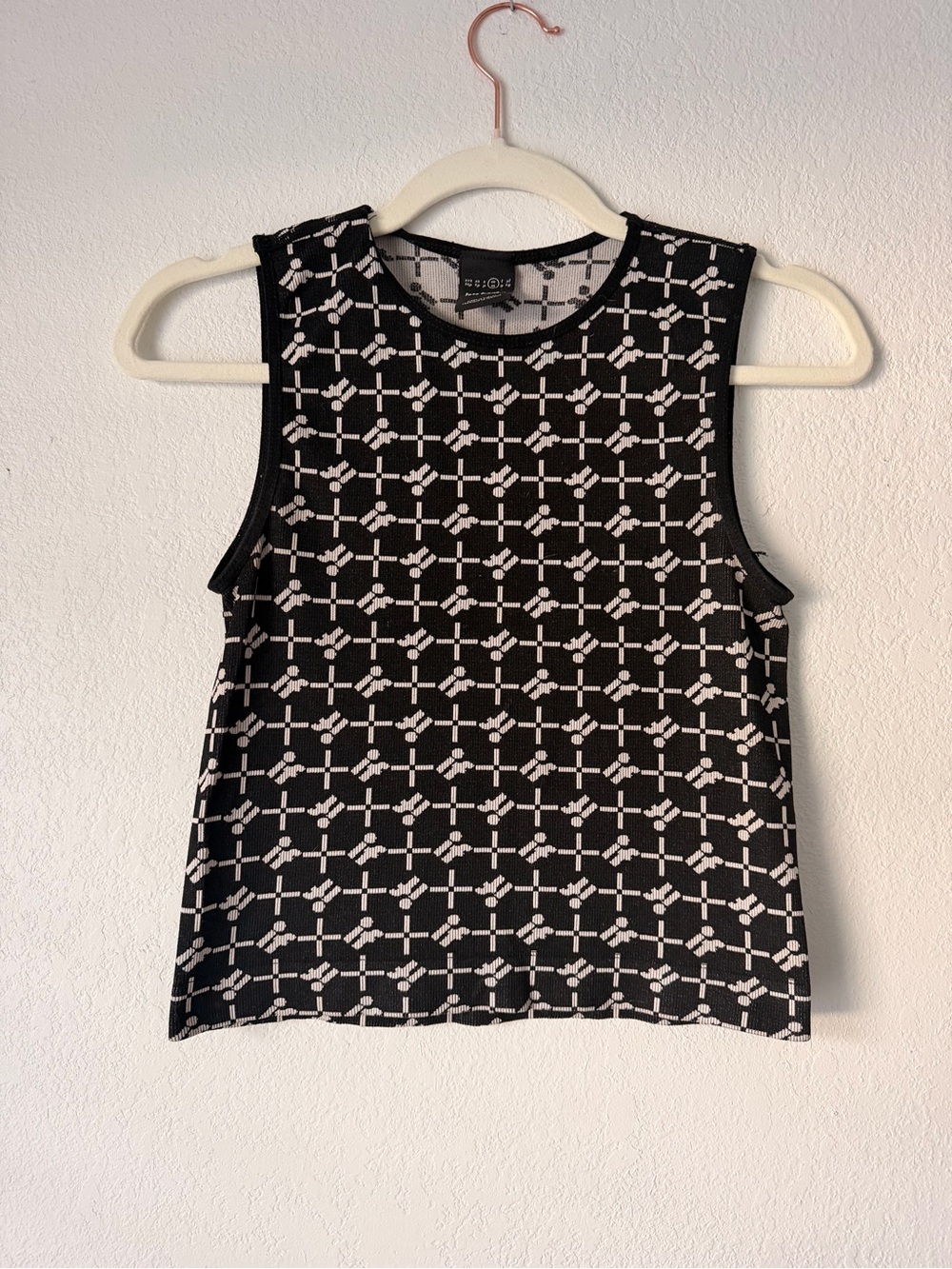 iets frans Black and White Tank